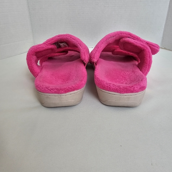 Vionic Women's Indulge Dessie Comfortable Spa Slippers - Picture 6 of 11